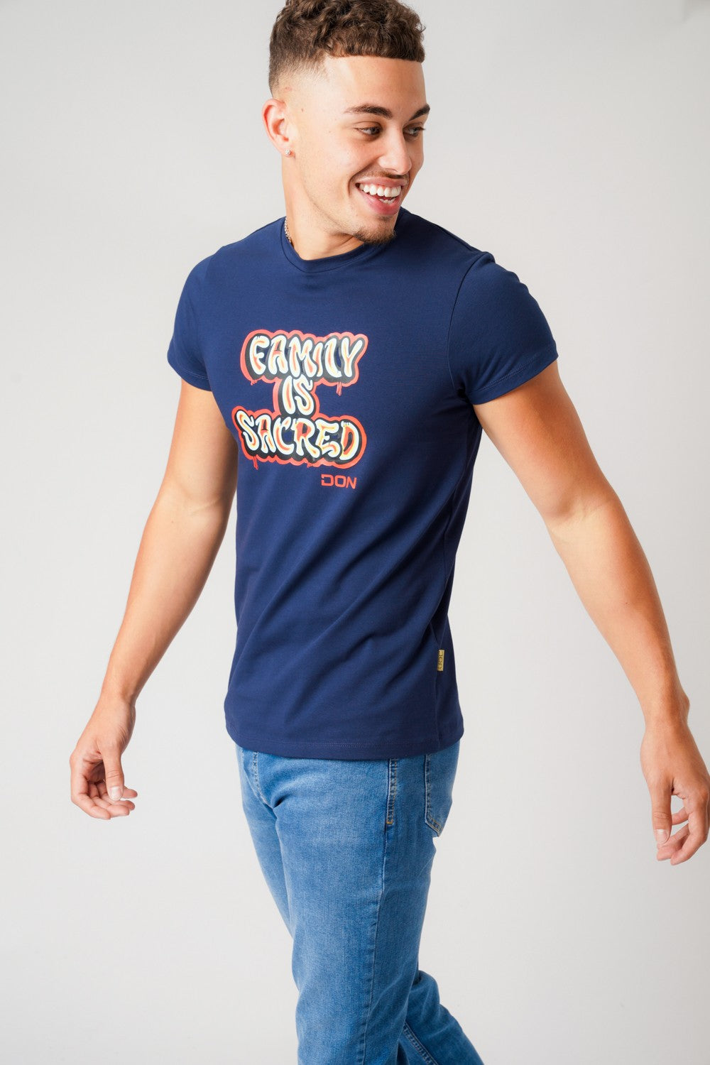 FAMILY IS SACRED NAVY T-SHIRT - Don Jeans