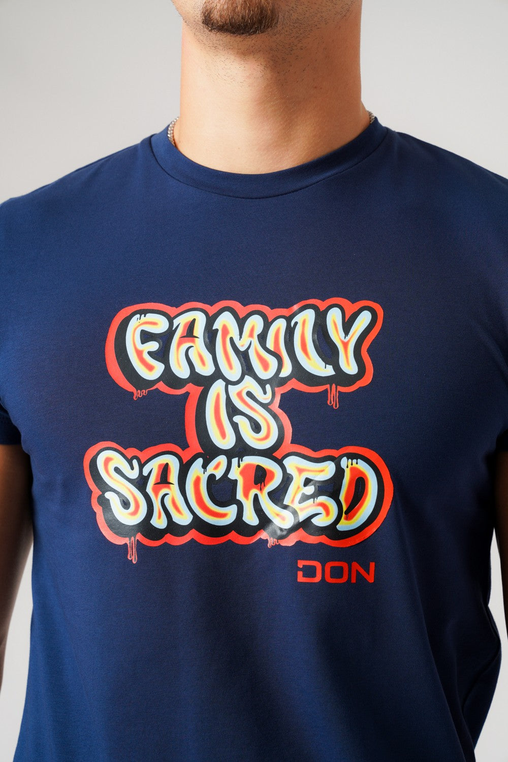 FAMILY IS SACRED NAVY T-SHIRT - Don Jeans
